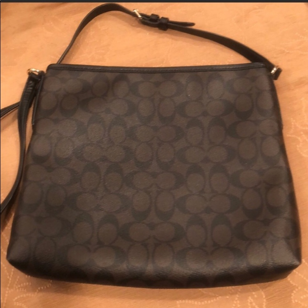 Coach Bag - Picture 2 of 3